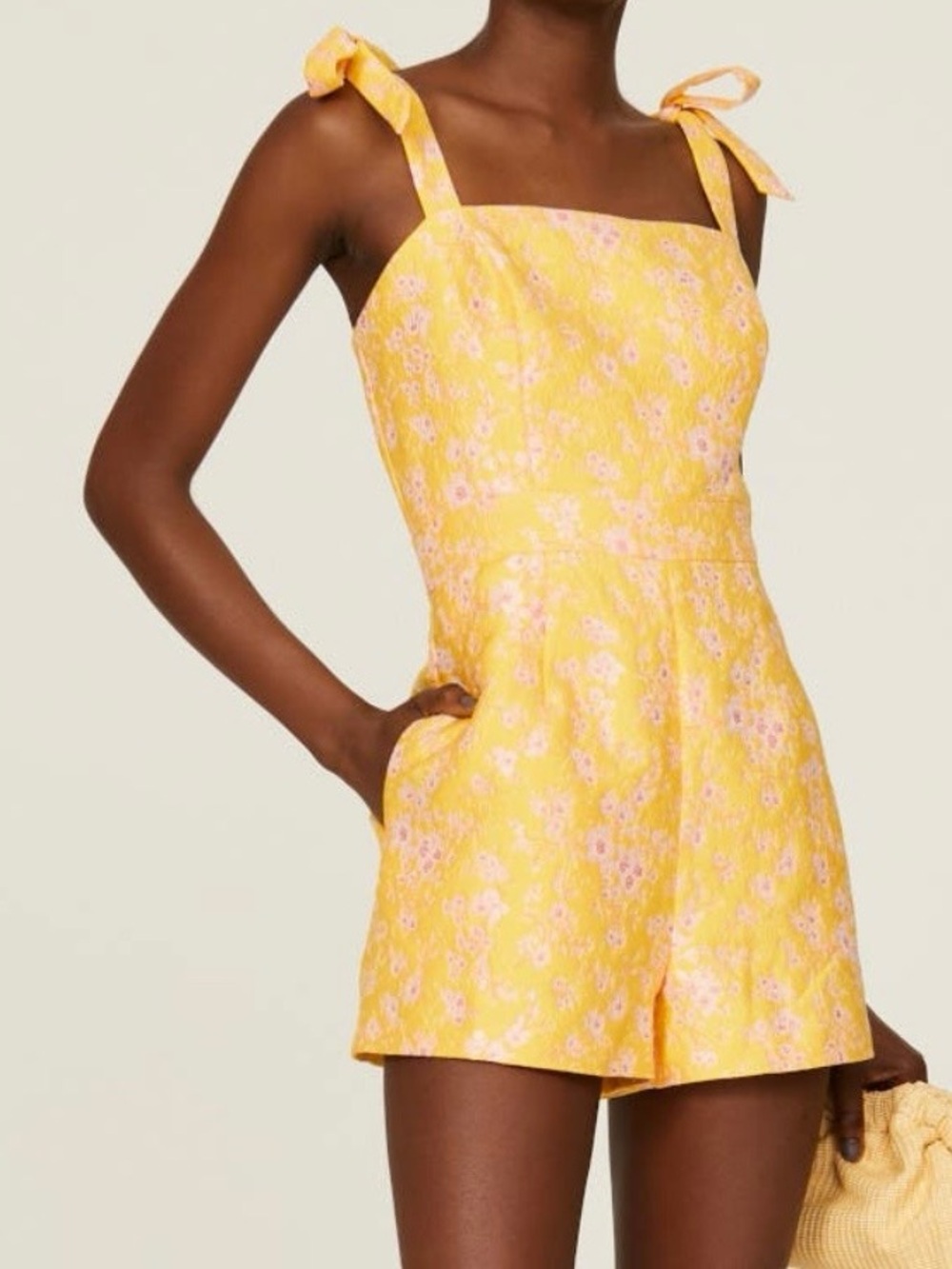 Slate & Willow Yellow Jacquard Floral Tie Shoulder Romper—SZ. 6